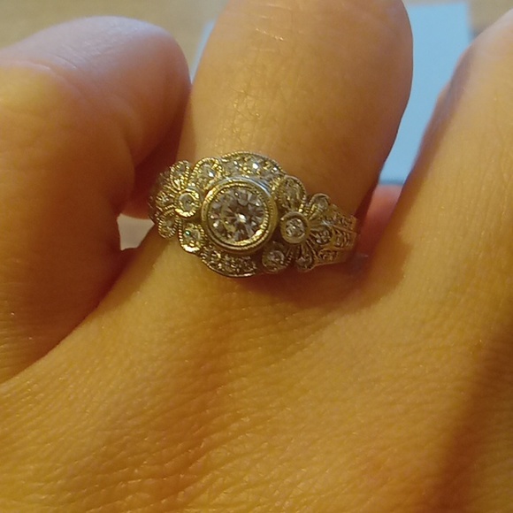 18k white gold diamond ring - Picture 5 of 5